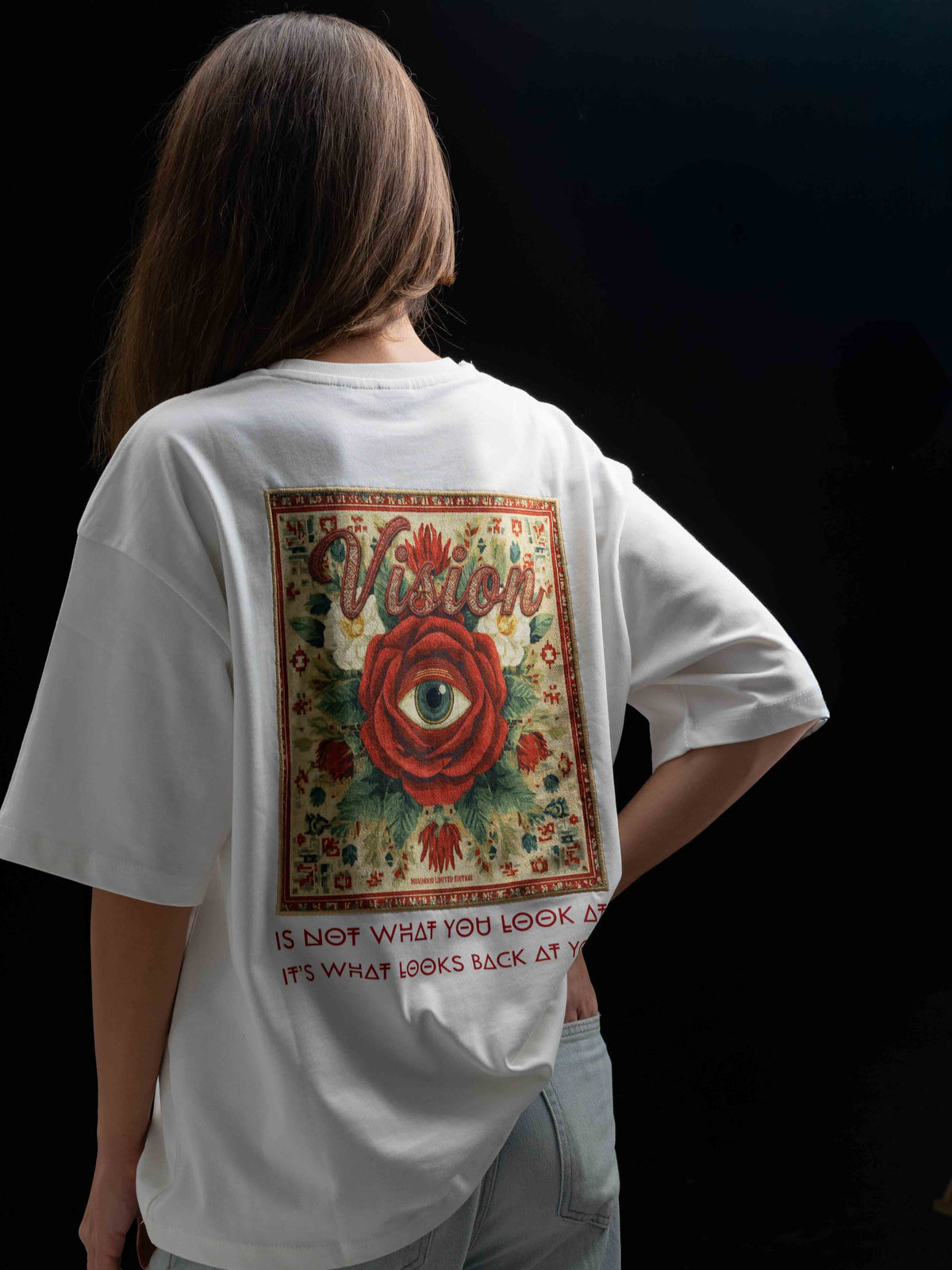 Vision Beyaz Oversize Patch Tasarım Tişört