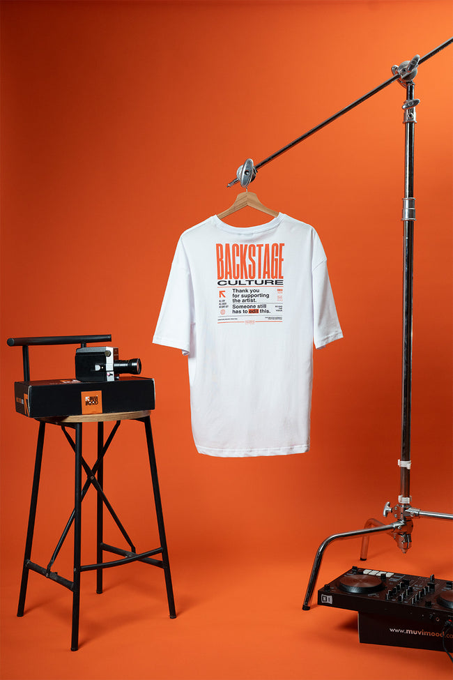 Backstage Culture Beyaz Oversize Baskılı Tişört Hover Image
