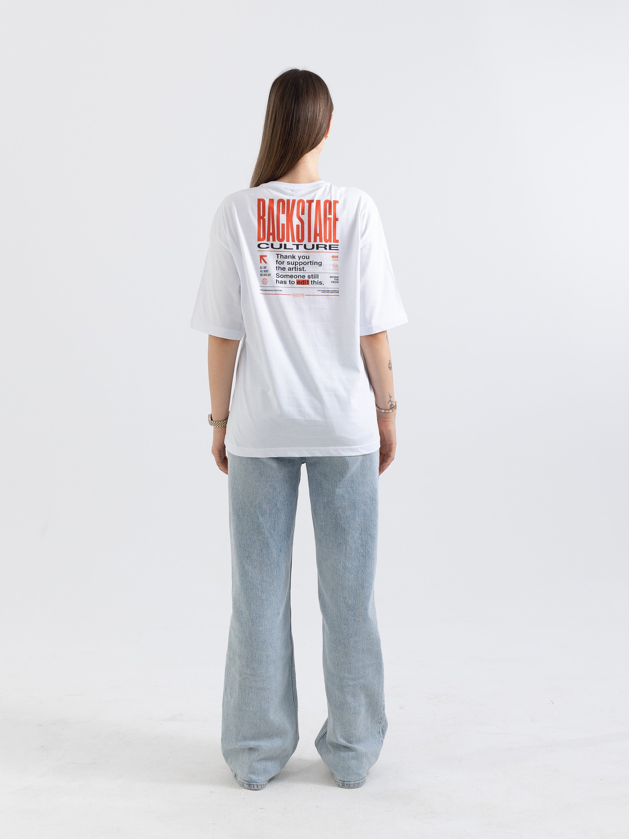 Backstage Culture Beyaz Oversize Baskılı Tişört