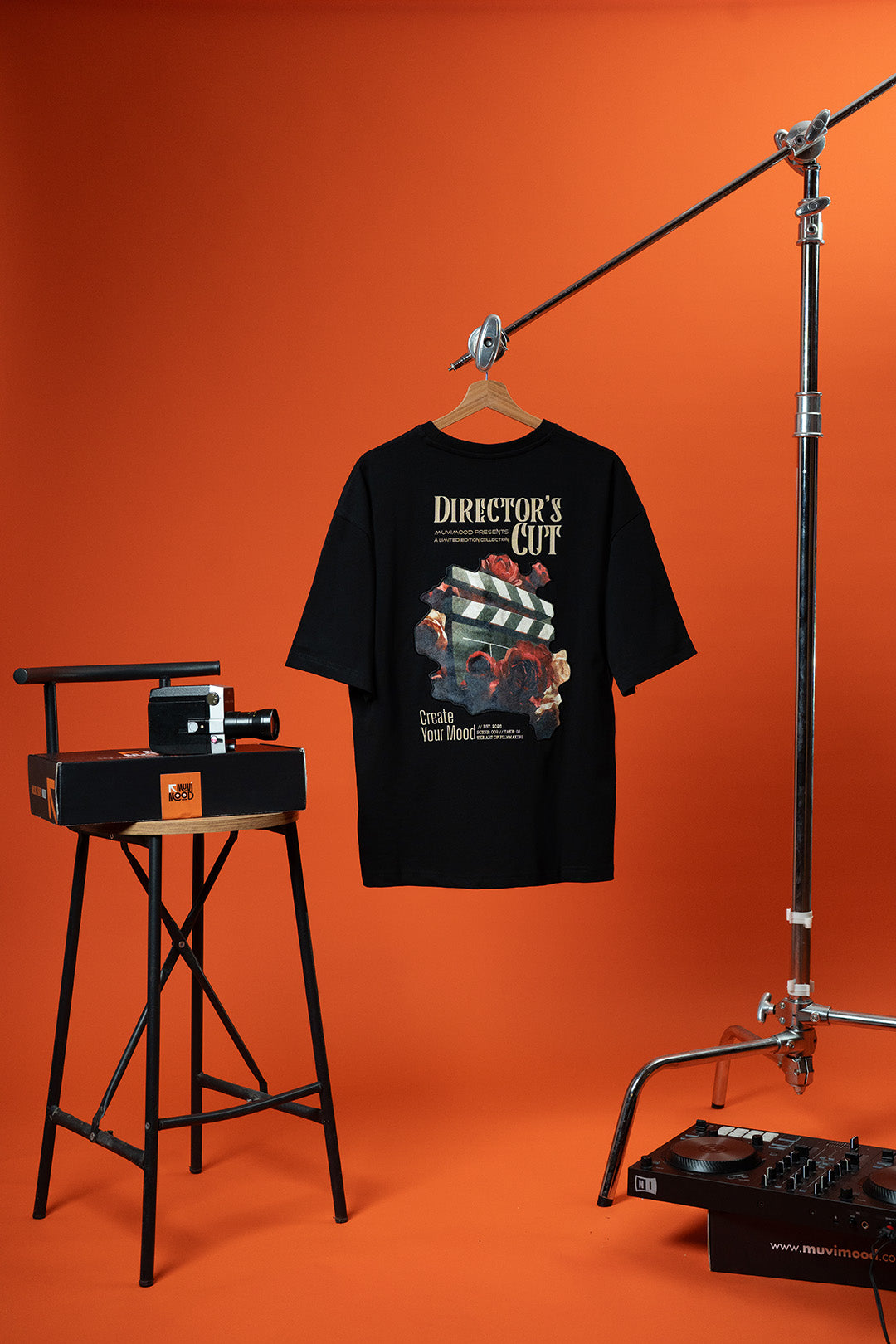 Director’s Cut Siyah Oversize Patch Tasarım Tişört