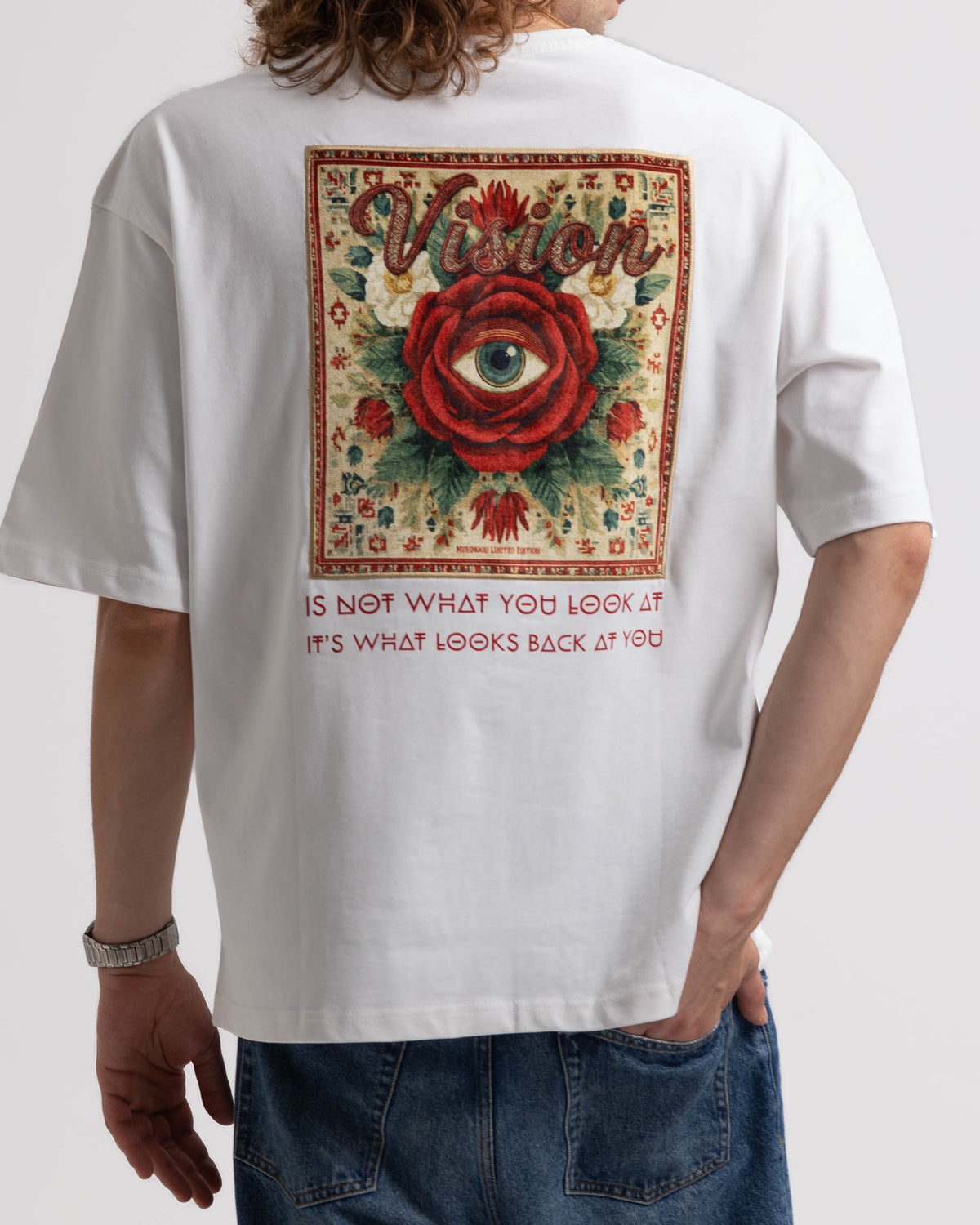Vision Beyaz Oversize Patch Tasarım Tişört