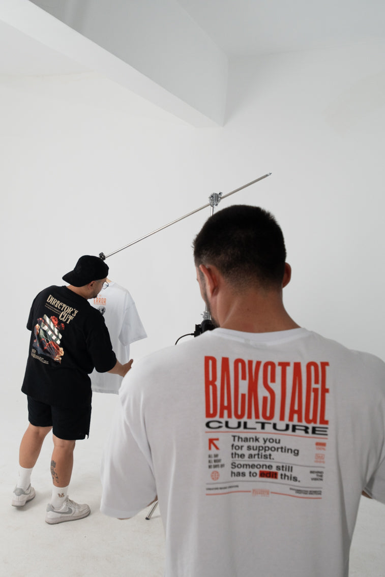 Backstage Culture Beyaz Oversize Baskılı Tişört