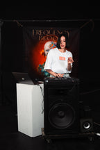 Frequency Bloom DJ Duvar Örtüsü ve Backdrop | MuviMood