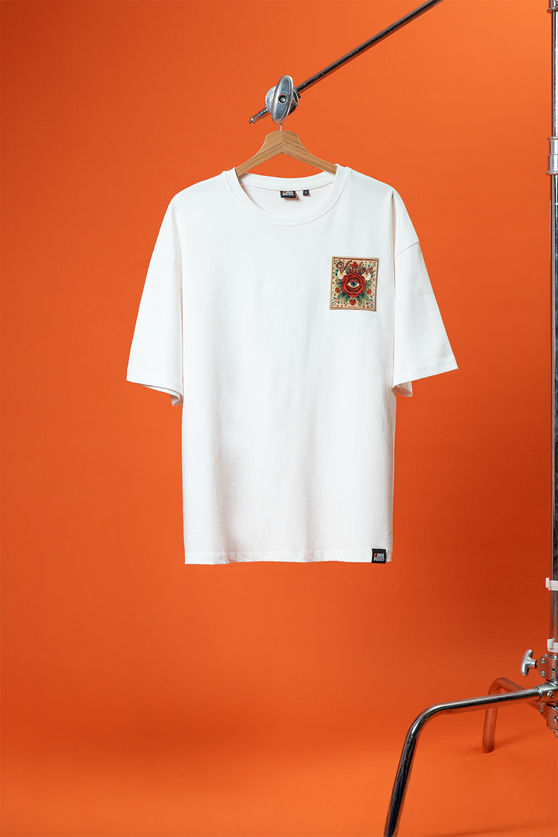 Vision Beyaz Oversize Patch Tasarım Tişört